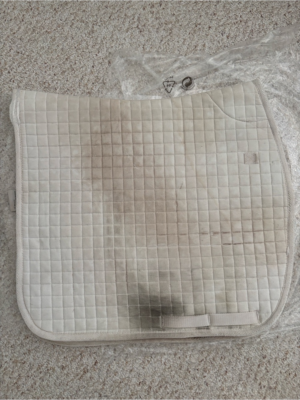 Back on Track Dressage Saddle Pad - White - Picture 4 of 10